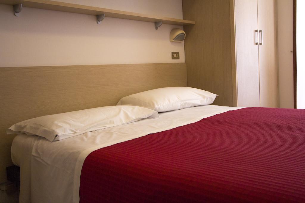 Casa Portofino Rooms&Breakfast เชเซนาติโก ห้อง รูปภาพ